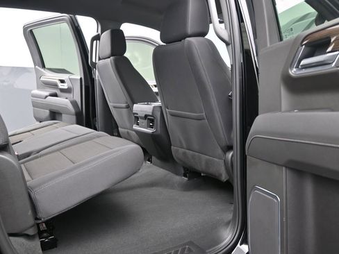 Used 2025 Chevrolet Silverado 1500 LT Trail Boss image 18