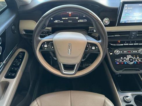 Used 2021 Lincoln Corsair Reserve w/ Equipment Group 201A image 13