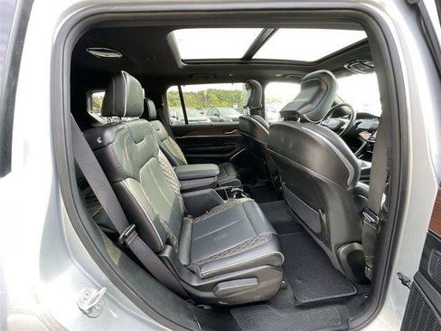 Used 2024 Jeep Grand Cherokee L Summit w/ Advanced Protech Group IV AWD/4WD image 30