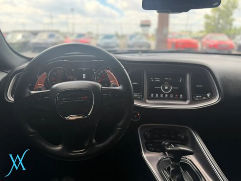 Used 2022 Dodge Challenger GT RWD image 22