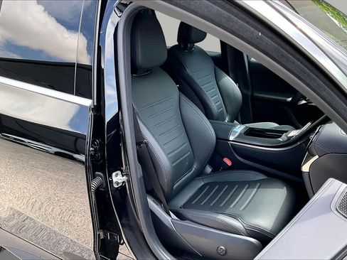 Certified 2026 Mercedes-Benz GLC 300 image 9