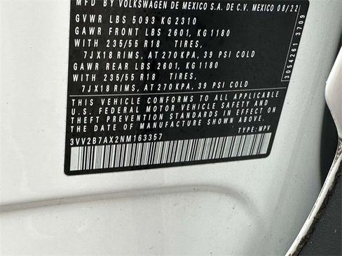 Certified 2022 Volkswagen Tiguan SE image 17