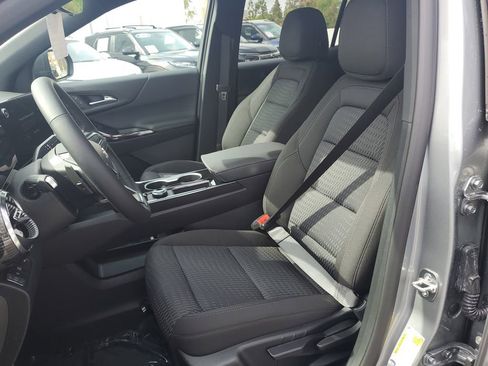 New 2026 Chevrolet Equinox LT w/ Safety and Technology Package image 16