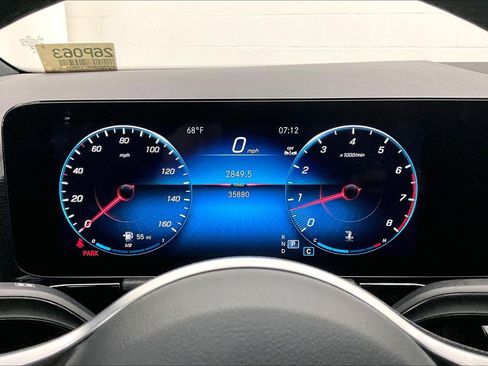 Certified 2023 Mercedes-Benz GLA 250 4MATIC image 23