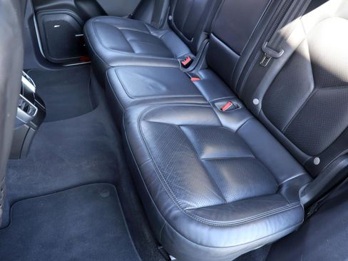 Used 2018 Porsche Cayenne Platinum Edition image 23