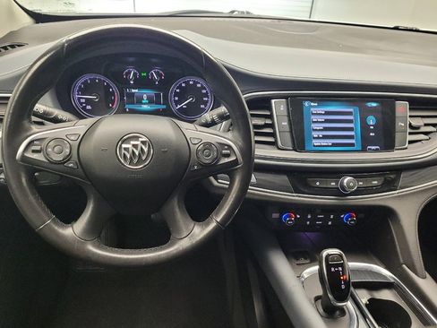 Used 2019 Buick Enclave Essence AWD/4WD image 22