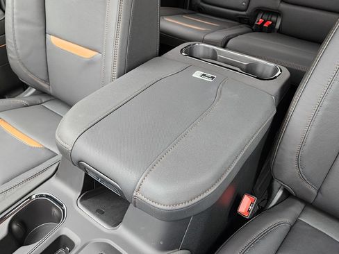 New 2026 GMC Sierra 1500 AT4 w/ AT4 Premium Package AWD/4WD image 31