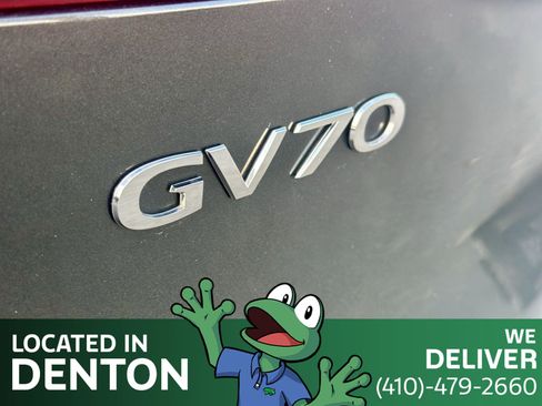 Used 2025 Genesis GV70 2.5T image 10