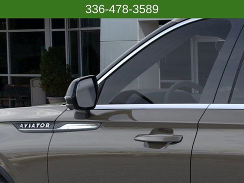 New 2025 Lincoln Aviator AWD w/ Equipment Group 101A image 20