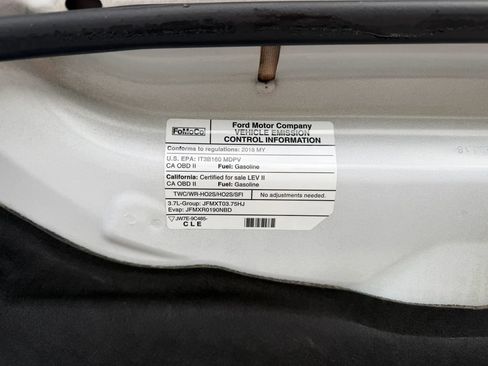 Used 2018 Ford Transit 150 XL RWD image 27