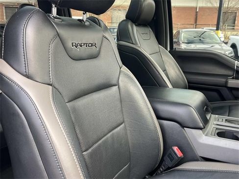 Used 2018 Ford F150 Raptor w/ Equipment Group 802A Luxury image 26