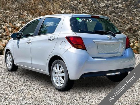 Used 2015 Toyota Yaris LE FWD image 11