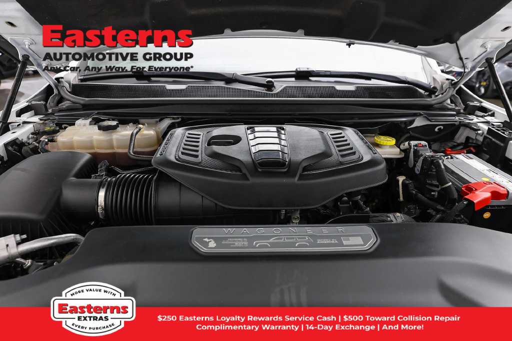 Used 2024 Jeep Wagoneer Series II AWD/4WD image 8