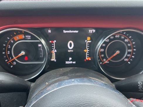 Used 2023 Jeep Wrangler Unlimited Rubicon image 22