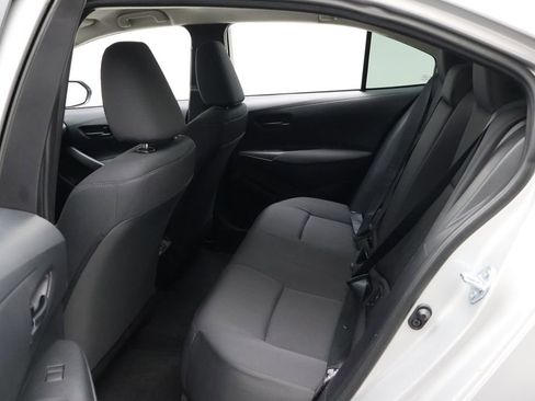 Used 2025 Toyota Corolla LE image 18