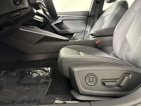 Certified 2025 Audi A3 2.0T Premium Plus w/ Premium Plus Package image 28