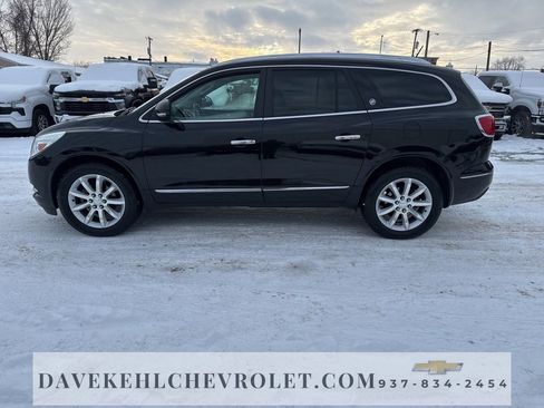 Used 2017 Buick Enclave Premium image 2
