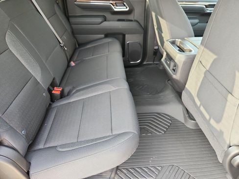 Used 2026 Chevrolet Silverado 1500 LT Trail Boss AWD/4WD image 3