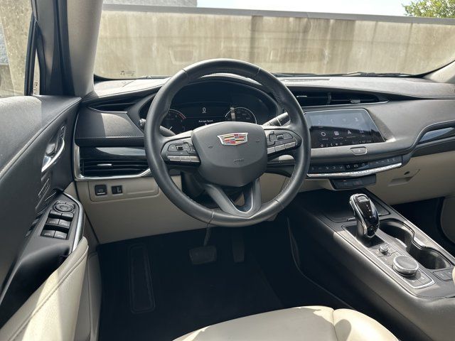 Used 2022 Cadillac XT4 Premium Luxury w/ Safety Alert Package AWD/4WD image 24