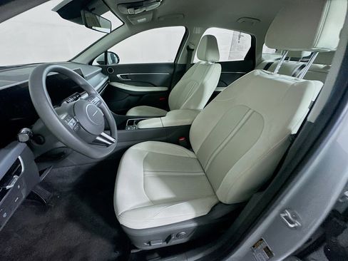 Used 2025 Hyundai Sonata SEL image 13