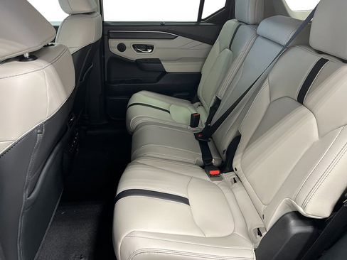 New 2026 Honda Pilot Touring image 24
