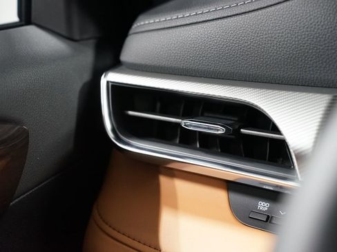 New 2026 Toyota Highlander Platinum image 26