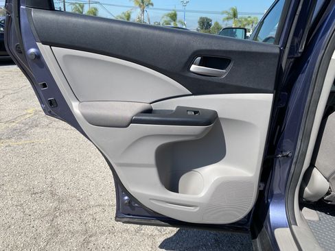Used 2014 Honda CR-V LX image 17
