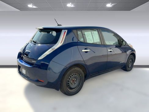 Used 2017 Nissan Leaf S w/ Charge Package image 9