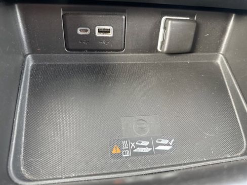 Used 2022 Chevrolet Tahoe RST w/ Luxury Package image 22