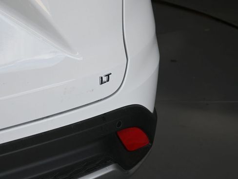 New 2025 Chevrolet Trax LT w/ Driver Confidence Package image 13