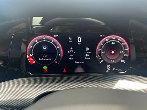 New 2026 Volkswagen GTI SE FWD image 22