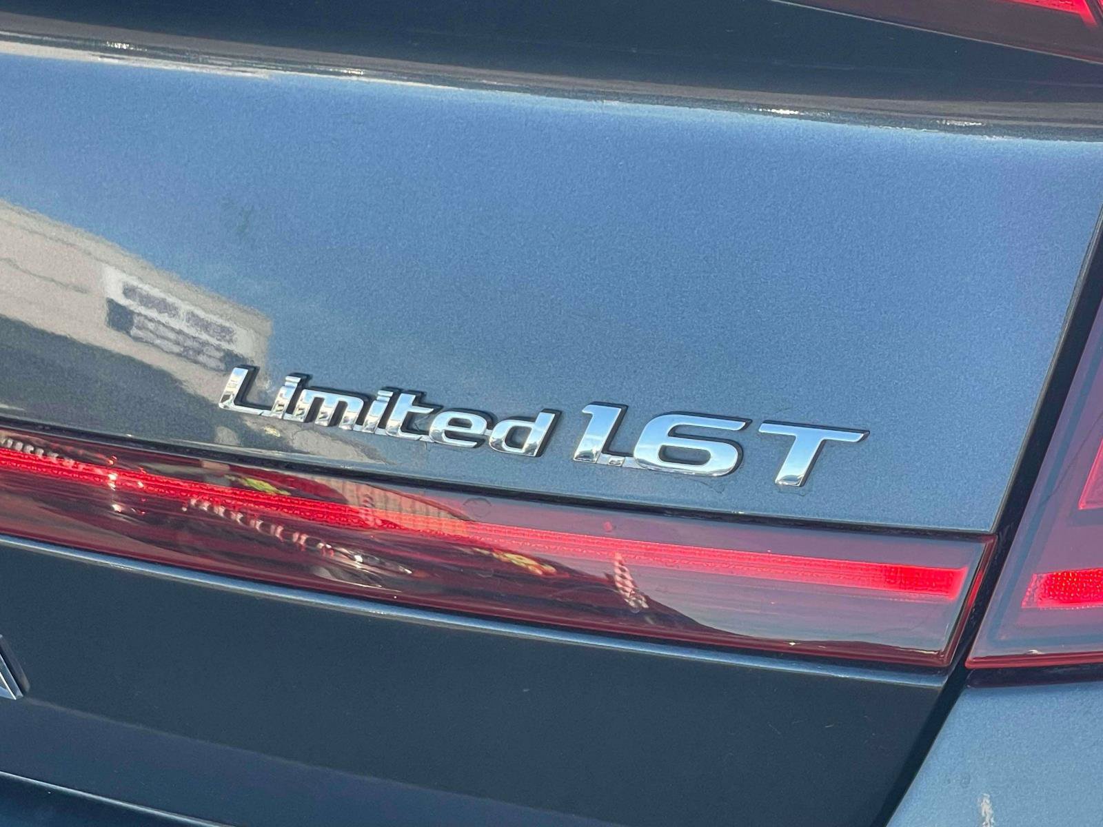 Used 2021 Hyundai Sonata Limited FWD image 7