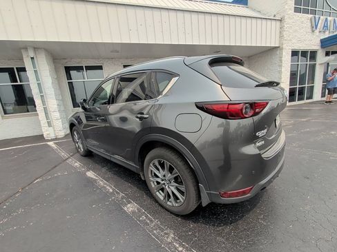 Used 2019 MAZDA CX-5 Signature AWD/4WD image 4