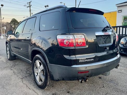 Used 2009 GMC Acadia SLT w/ Technology Package image 3