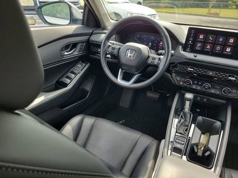 Used 2024 Honda Accord Touring image 22