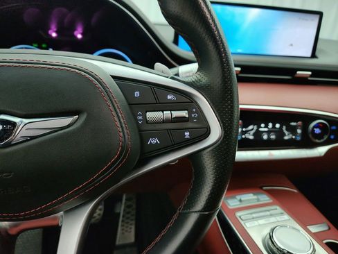 Used 2023 Genesis GV70 3.5T Sport w/ Sport Prestige Package image 39