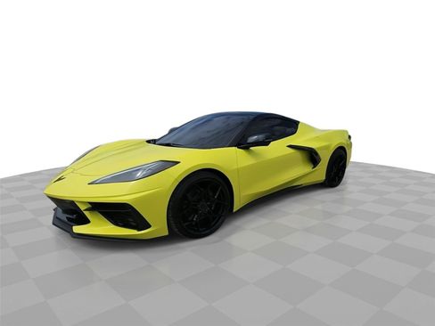 Used 2024 Chevrolet Corvette Stingray Coupe w/ 1LT RWD image 4
