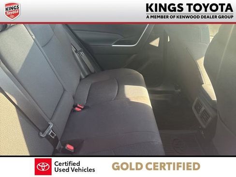 Used 2023 Toyota RAV4 LE FWD image 8