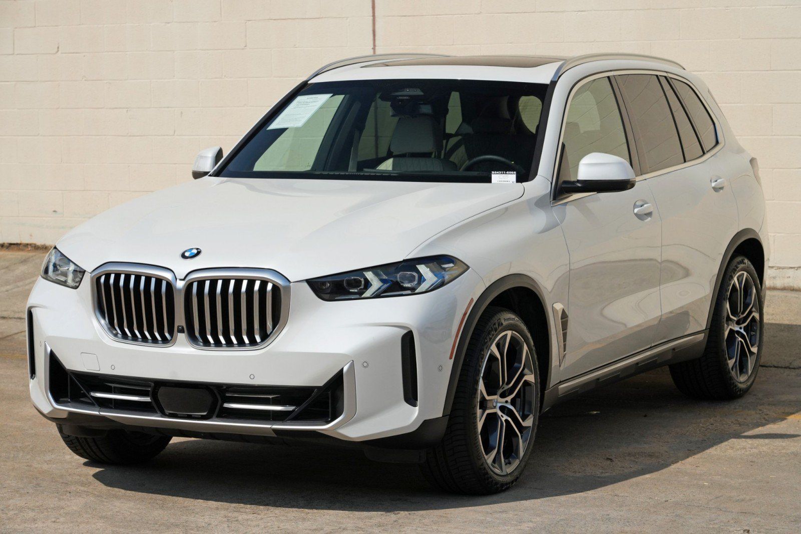 Used 2024 BMW X5 sDrive40i w/ Premium Package RWD image 52