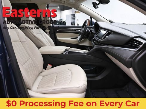 Used 2022 Buick Enclave Avenir w/ Avenir Technology Package AWD/4WD image 24
