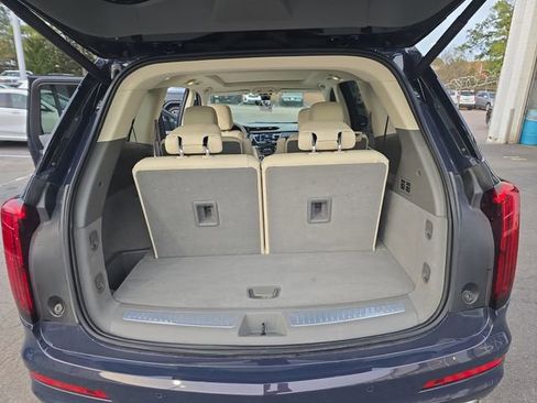 Certified 2024 Cadillac XT6 Premium Luxury w/ Technology Package image 12