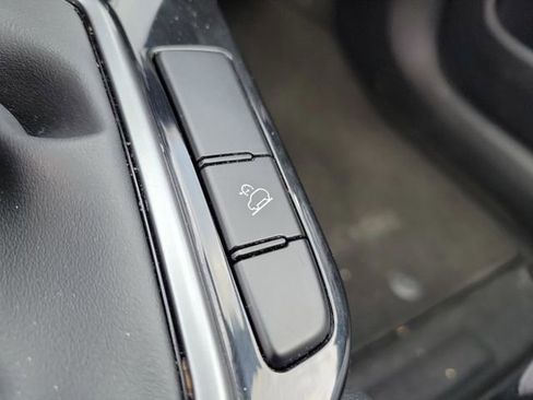 Used 2025 Kia Seltos S FWD image 29