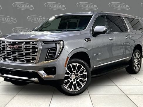 New 2026 GMC Yukon XL Denali AWD/4WD image 2