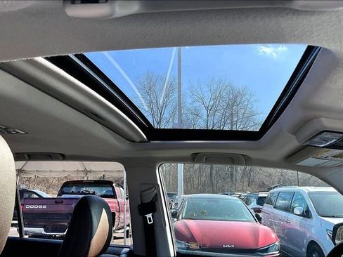 Used 2021 Toyota 4Runner Limited image 20