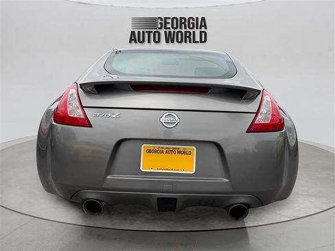 Used 2009 Nissan 370Z Coupe w/ Sport Pkg RWD image 12