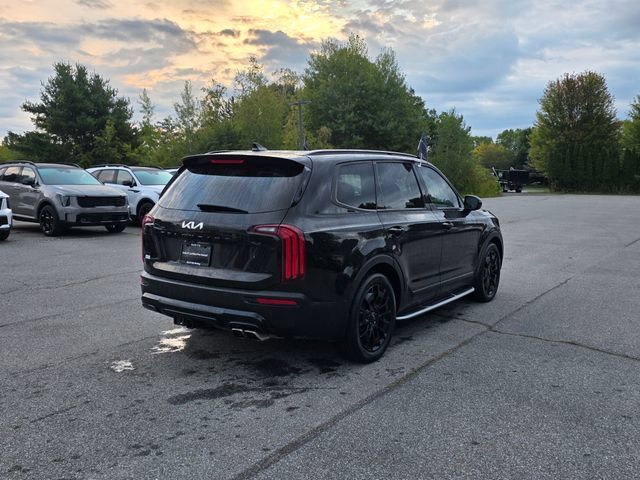 Certified 2022 Kia Telluride SX w/ SX Prestige Package AWD/4WD image 8