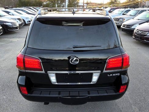 Used 2011 Lexus LX 570 4WD image 12