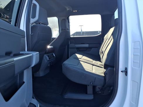 Used 2024 Ford F150 XLT w/ Mobile Office Package image 18