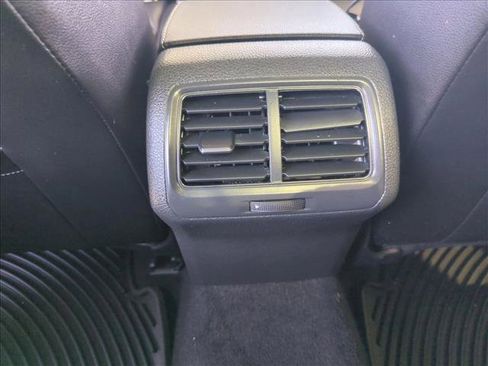 Used 2018 Volkswagen Golf Alltrack SEL image 17