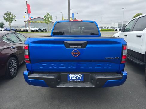 Used 2024 Nissan Frontier PRO-4X w/ Technology Package image 7